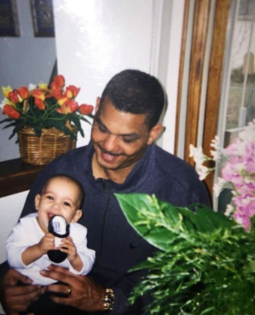 alexa deleon parents